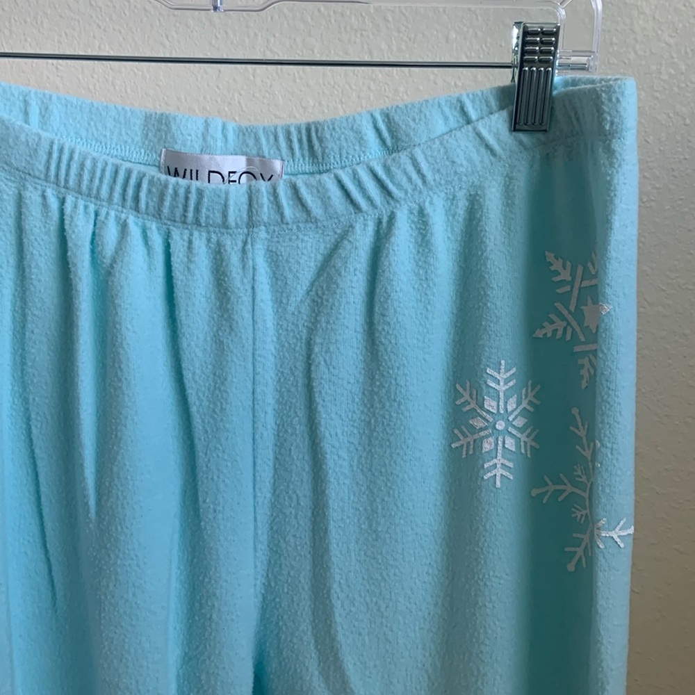 Wildfox blue snowflake sweatpants